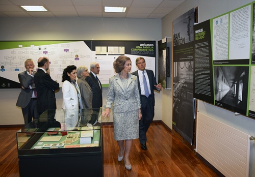 La reina Sofia en la exposición de Manuel Gutierrez Mellado en Villaviciosa de Odon