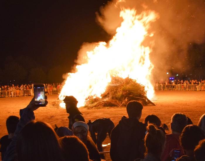 Villaviciosa de Odón da la bienvenida al verano con música y la tradicional Noche de San Juan noche de san juan en villaviciosa de odon