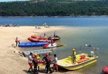 La Comunidad de Madrid limita a cinco las zonas aptas para el baño en espacios naturales Dispositivo de salvamento acuático en pantano de San Juan en simulacro 1 julio 2024